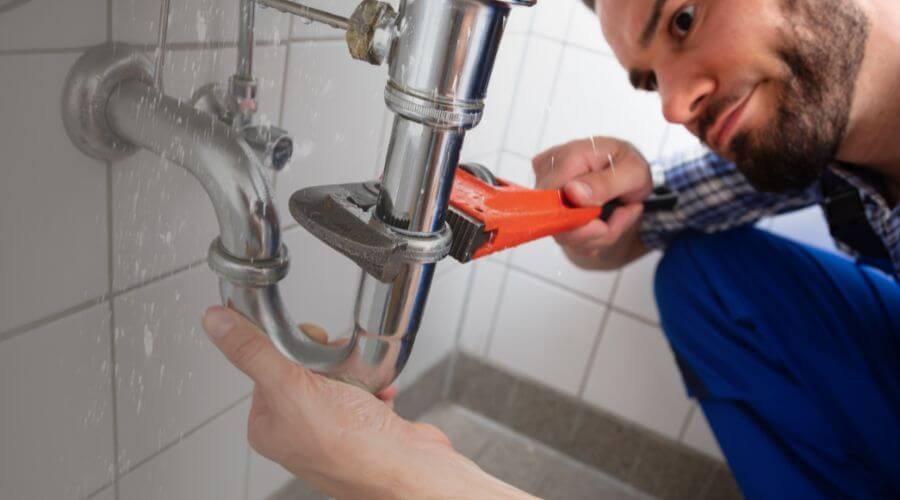 Professional expert plumbing services in Keswick, IA